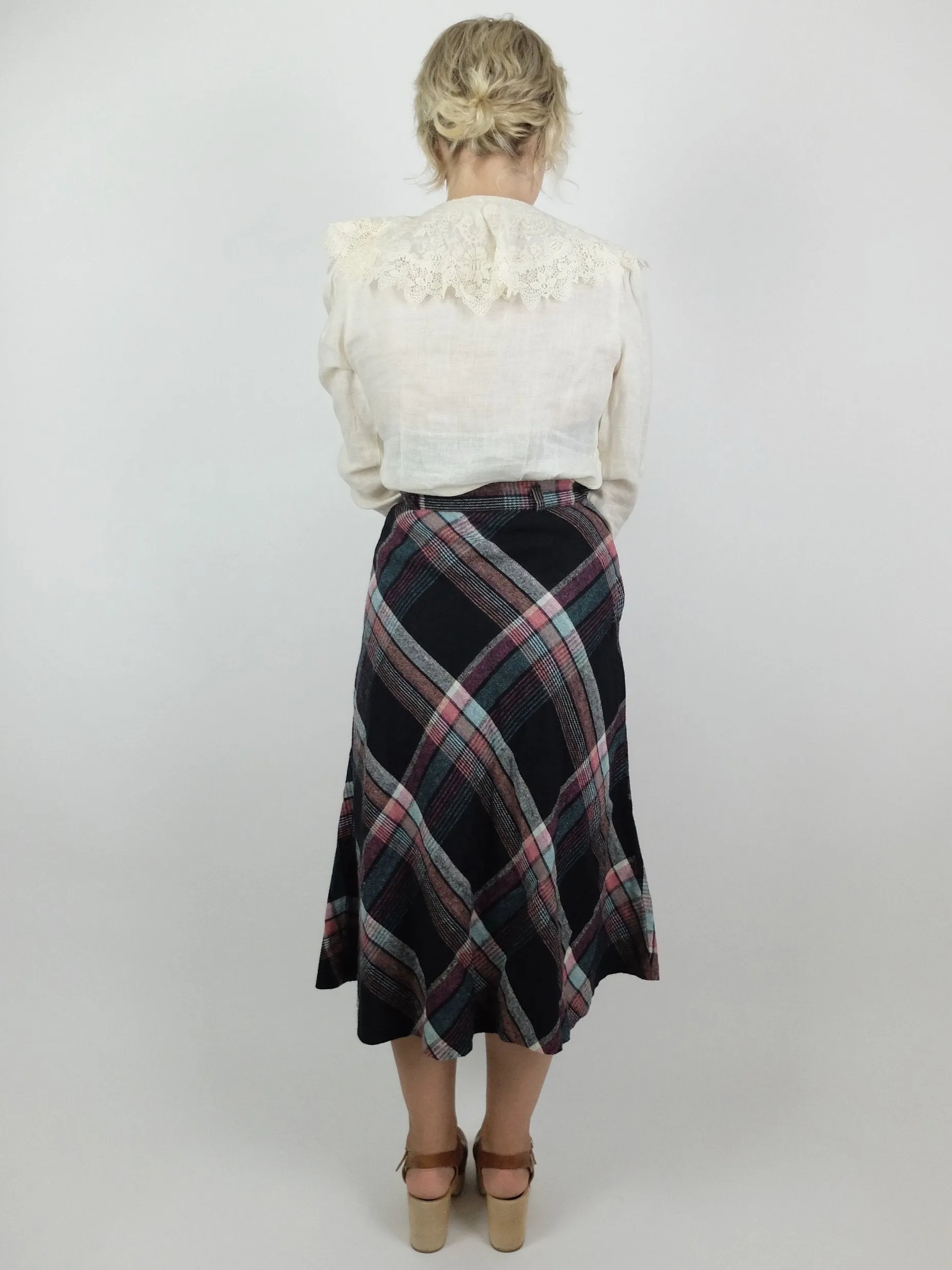 50s Mod Black and Pink Wool Tartan Argyle Check Print High Waisted Full Circle Midi Skirt