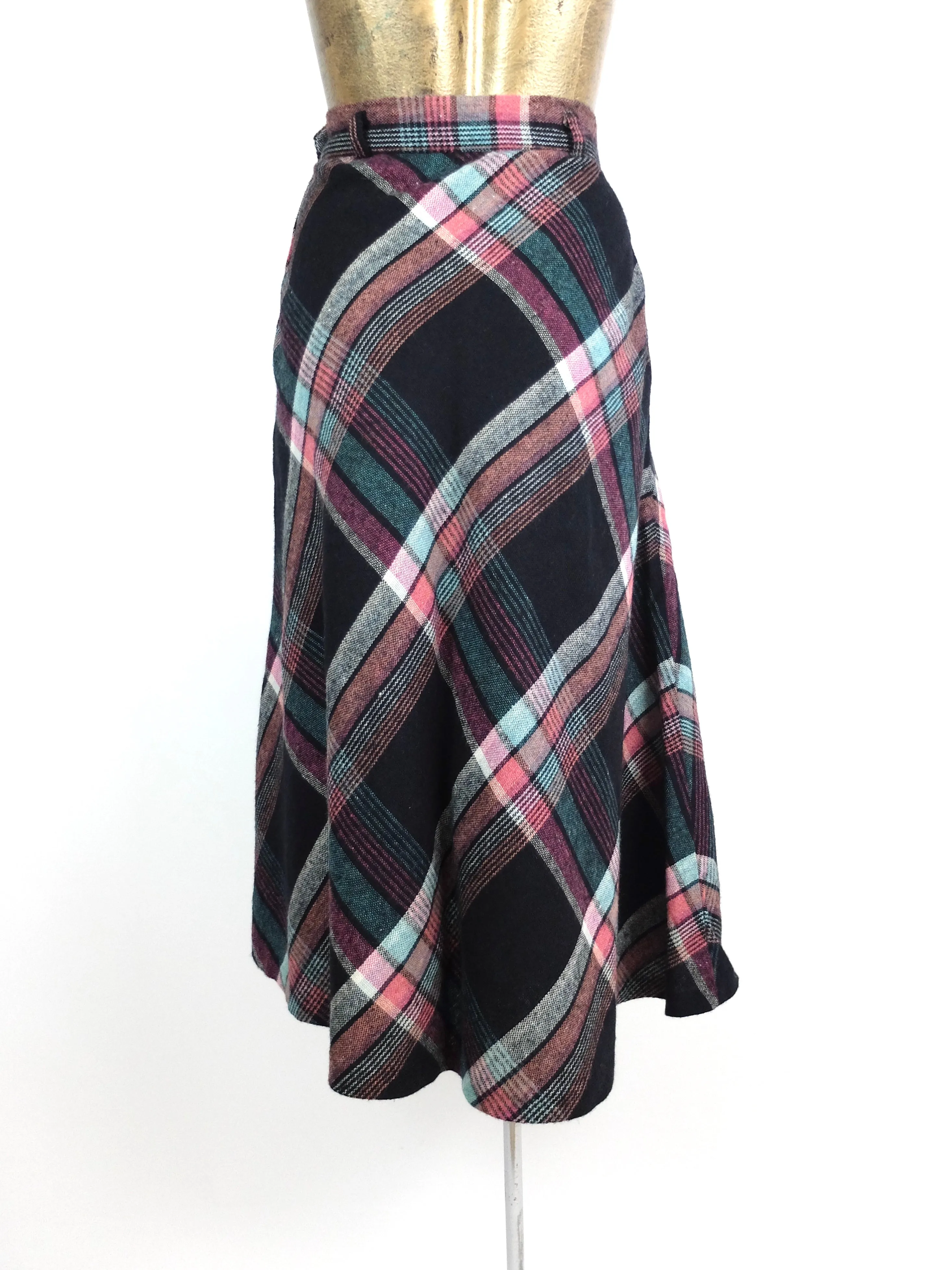 50s Mod Black and Pink Wool Tartan Argyle Check Print High Waisted Full Circle Midi Skirt