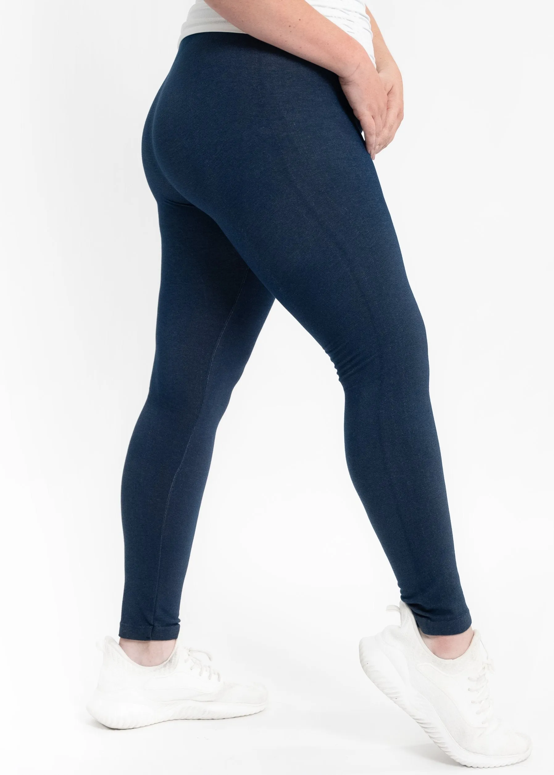 Fleece Lined Crossover Leggings - Curvy Fit