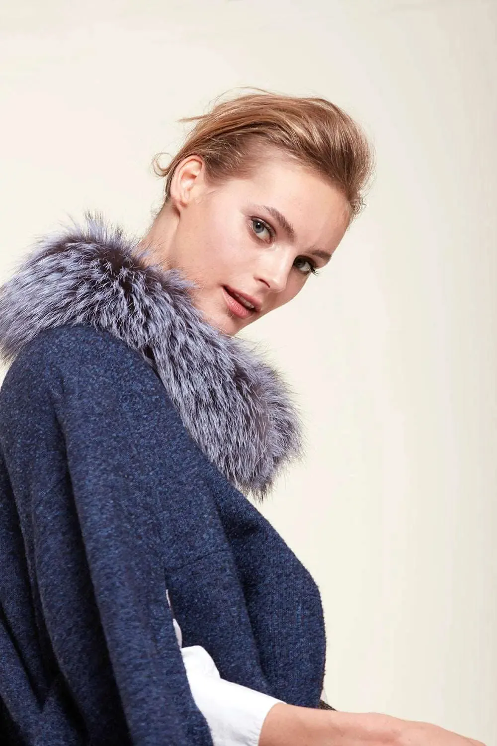 Fur collar coat