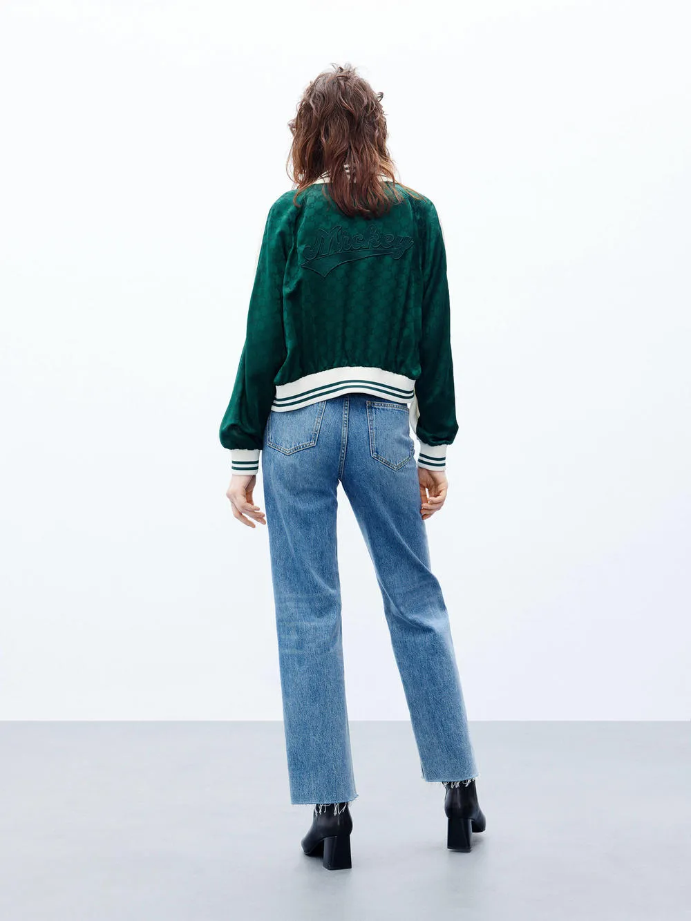 Straight Leg Ankle Jeans