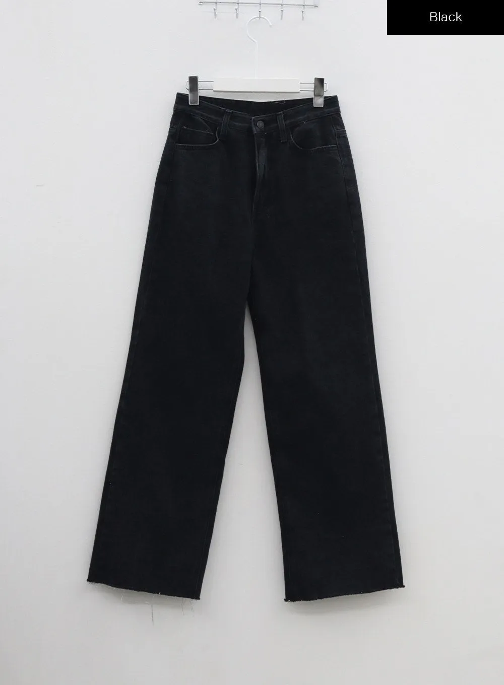 Straight Leg Black Jeans BM316