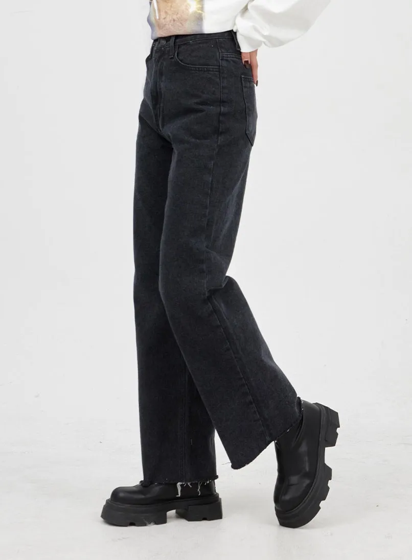 Straight Leg Black Jeans BM316