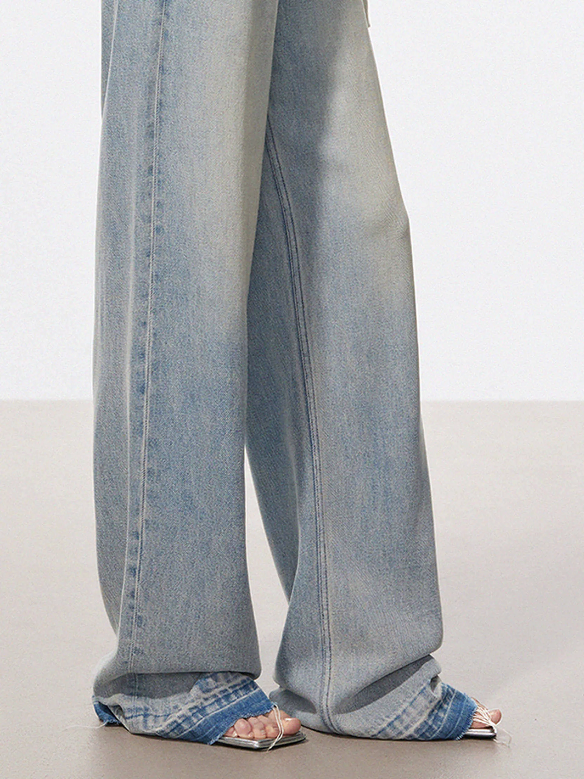 Straight Leg Comfy Jeans