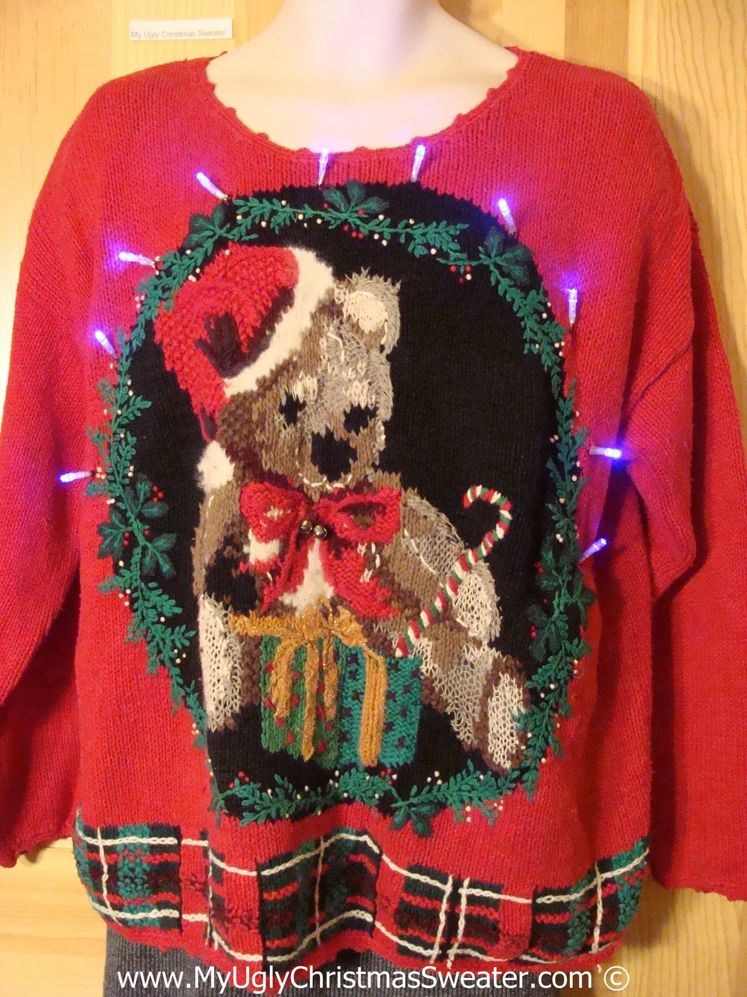 Tacky 80s Xmas Sweater with Lights Huge Santa Bear (g152)