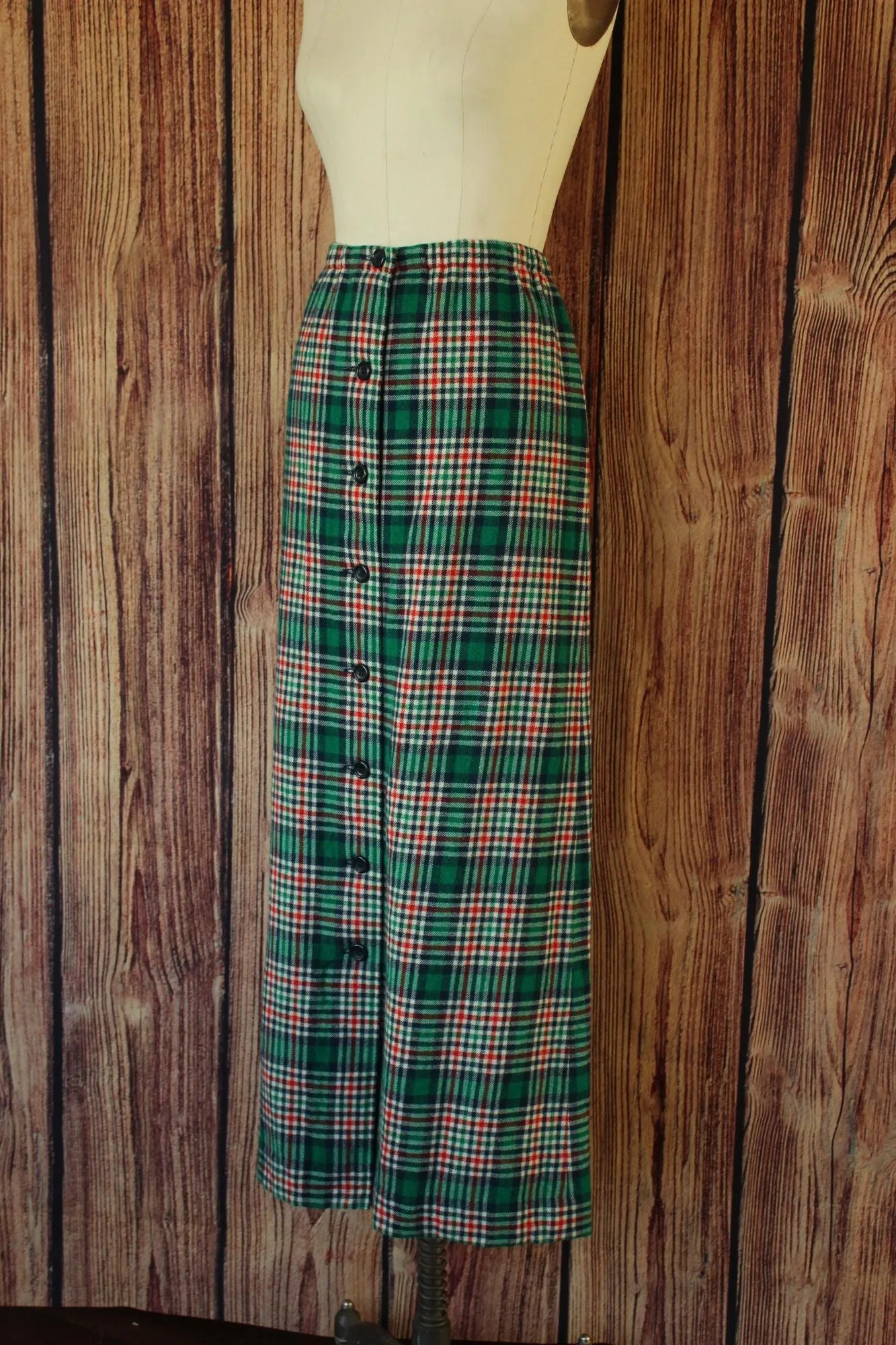 Vintage 1960s Knockabouts by Pendleton Wool Green and Red Plaid Skirt